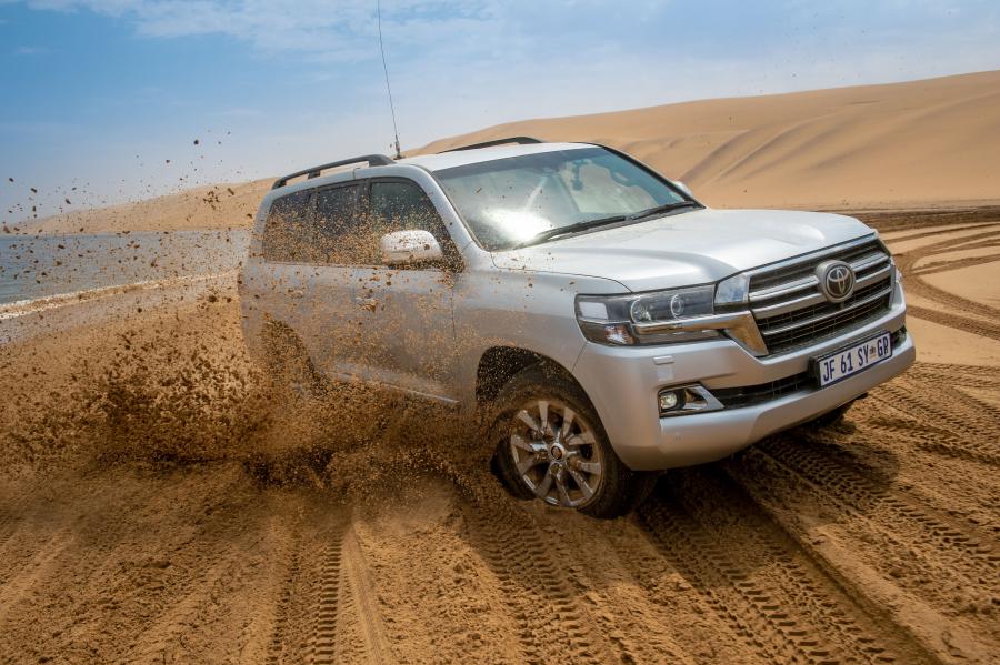  Toyota Land Cruiser 200 VX-R (UZJ200) 2020 года  (ZA) (фото 4 из 5)